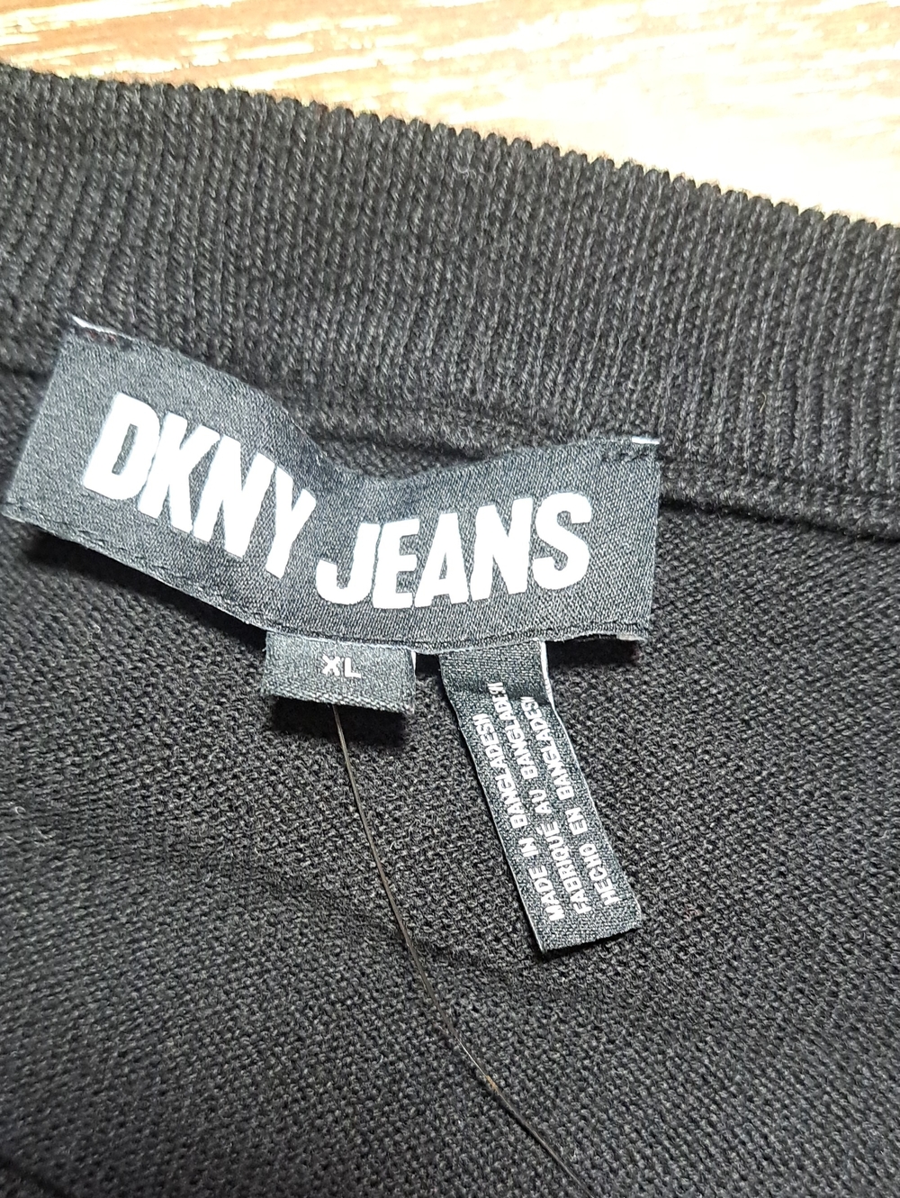 DKNY Women’s NWT Black White Logo Crewneck Sweater Long Sleeve Cotton Size XL - Picture 6 of 13